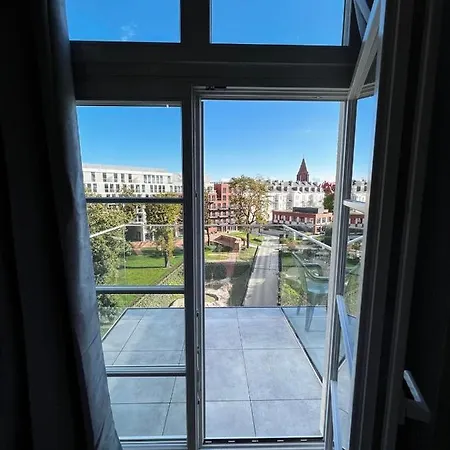 - Plac Jana Pawla Ii Centrum Apartmán