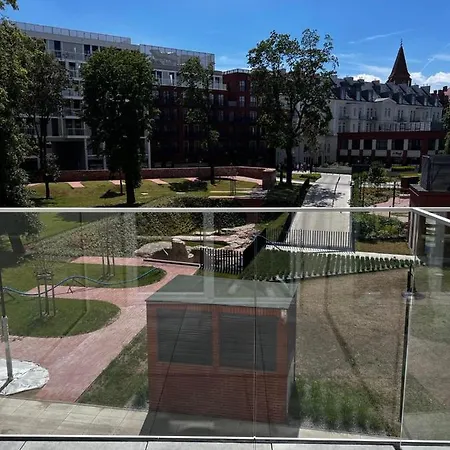 - Plac Jana Pawla Ii Centrum Апартаменты *