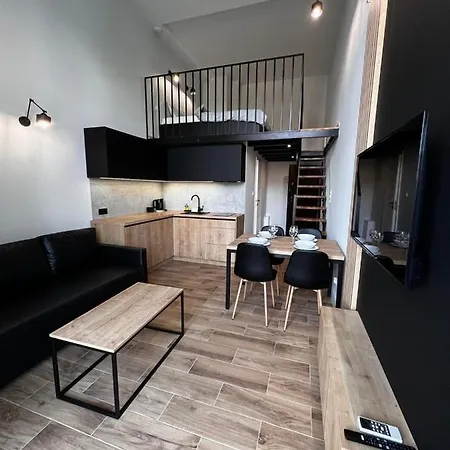 - Plac Jana Pawla Ii Centrum Апартаменты