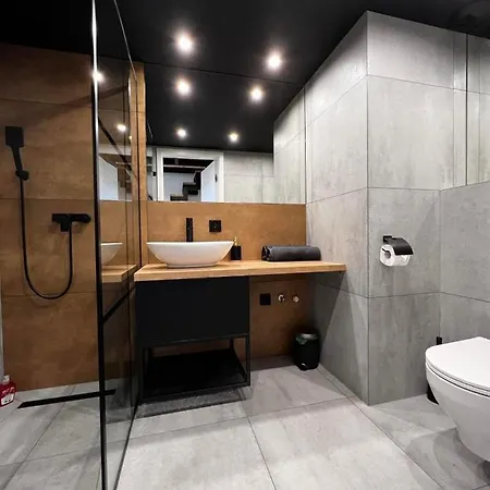 - Plac Jana Pawla Ii Centrum Вроцлав