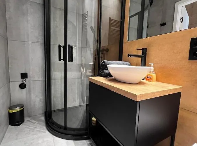 - Plac Jana Pawla Ii Centrum Apartment *